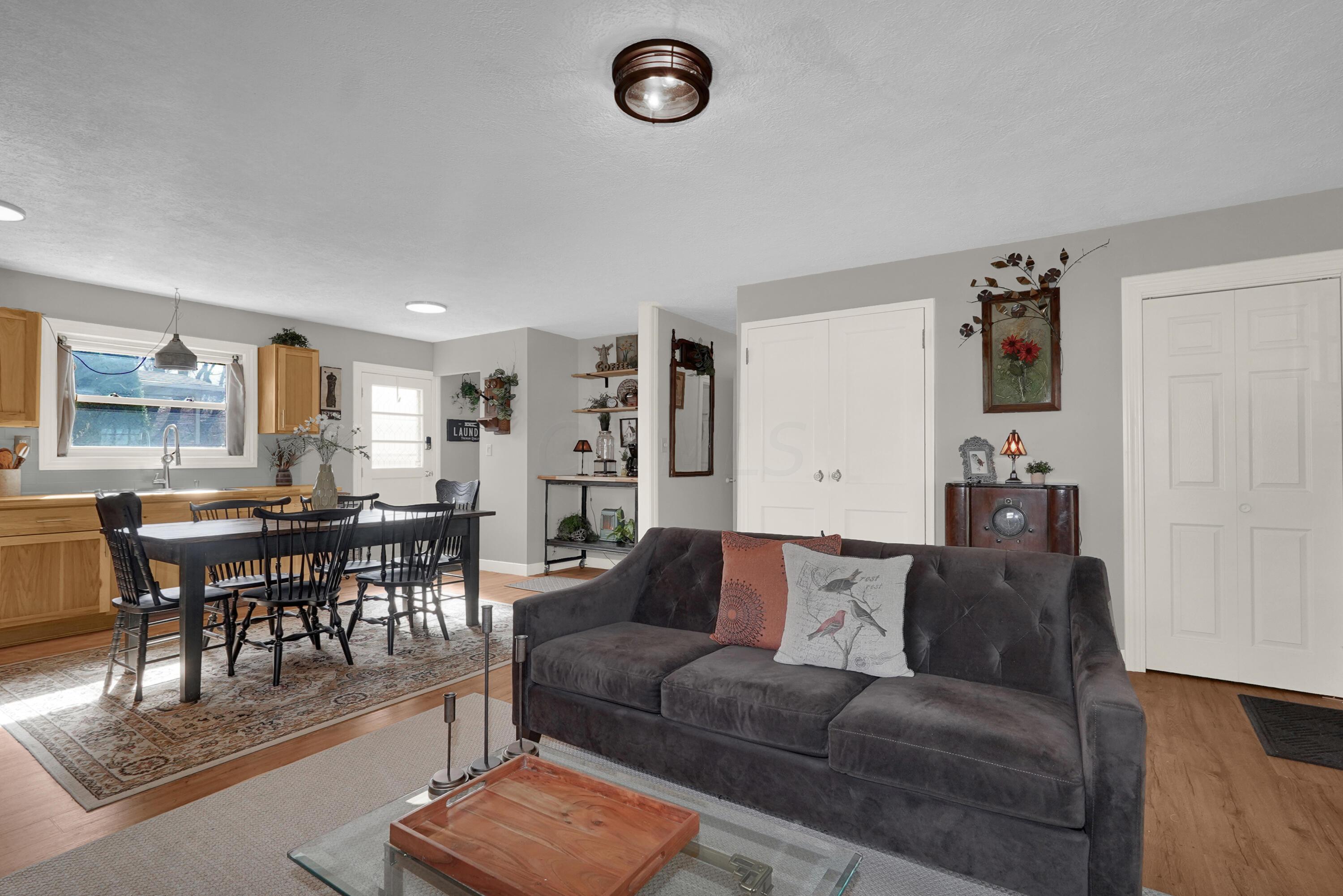 3738 Atkinson Road Columbus, OH 43232 - Photo 9 of 34 DSC09778
