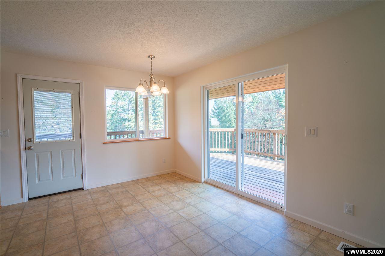 2508 Liberty Road Dallas, OR 97338 - Photo 13 of 41
