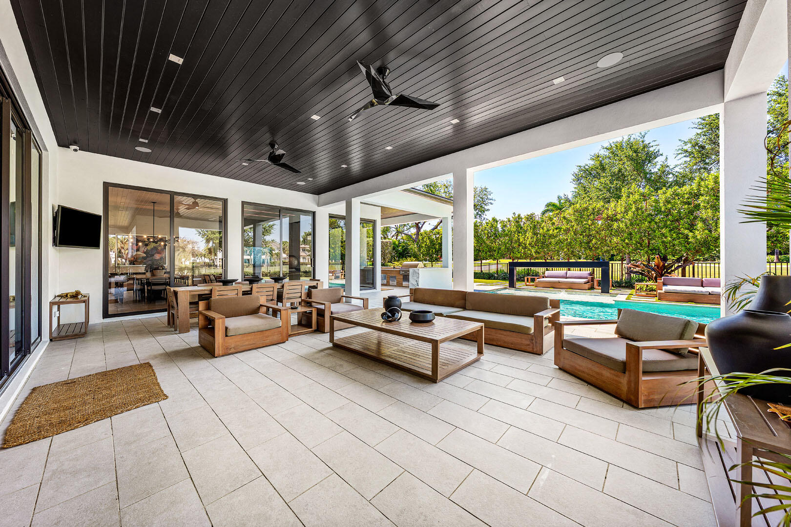 117 Thatch Palm Cove Boca Raton, FL 33432 - Photo 33 of 97 117_Thatch_Palm_Cove_29