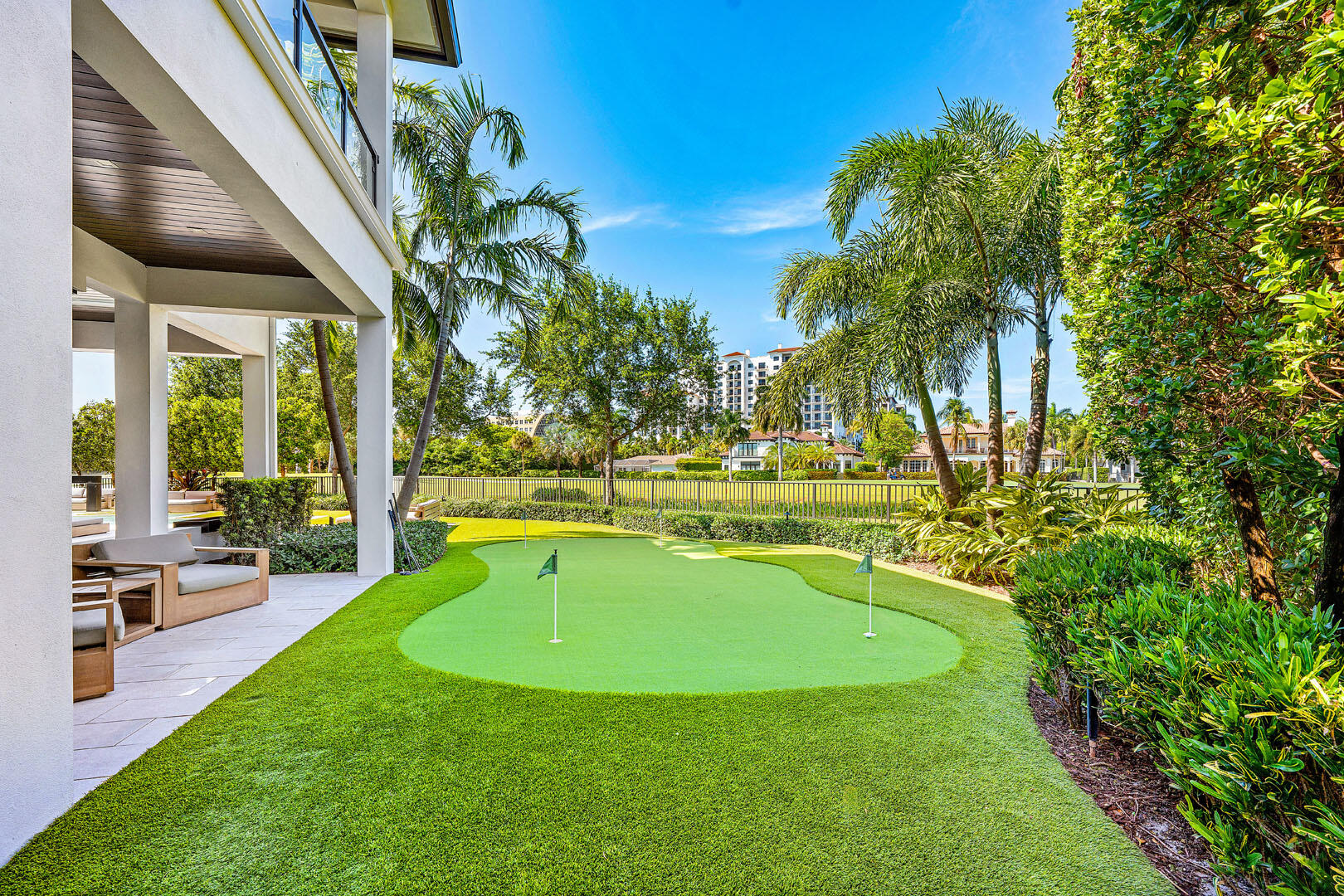 117 Thatch Palm Cove Boca Raton, FL 33432 - Photo 44 of 97 117_Thatch_Palm_Cove_38