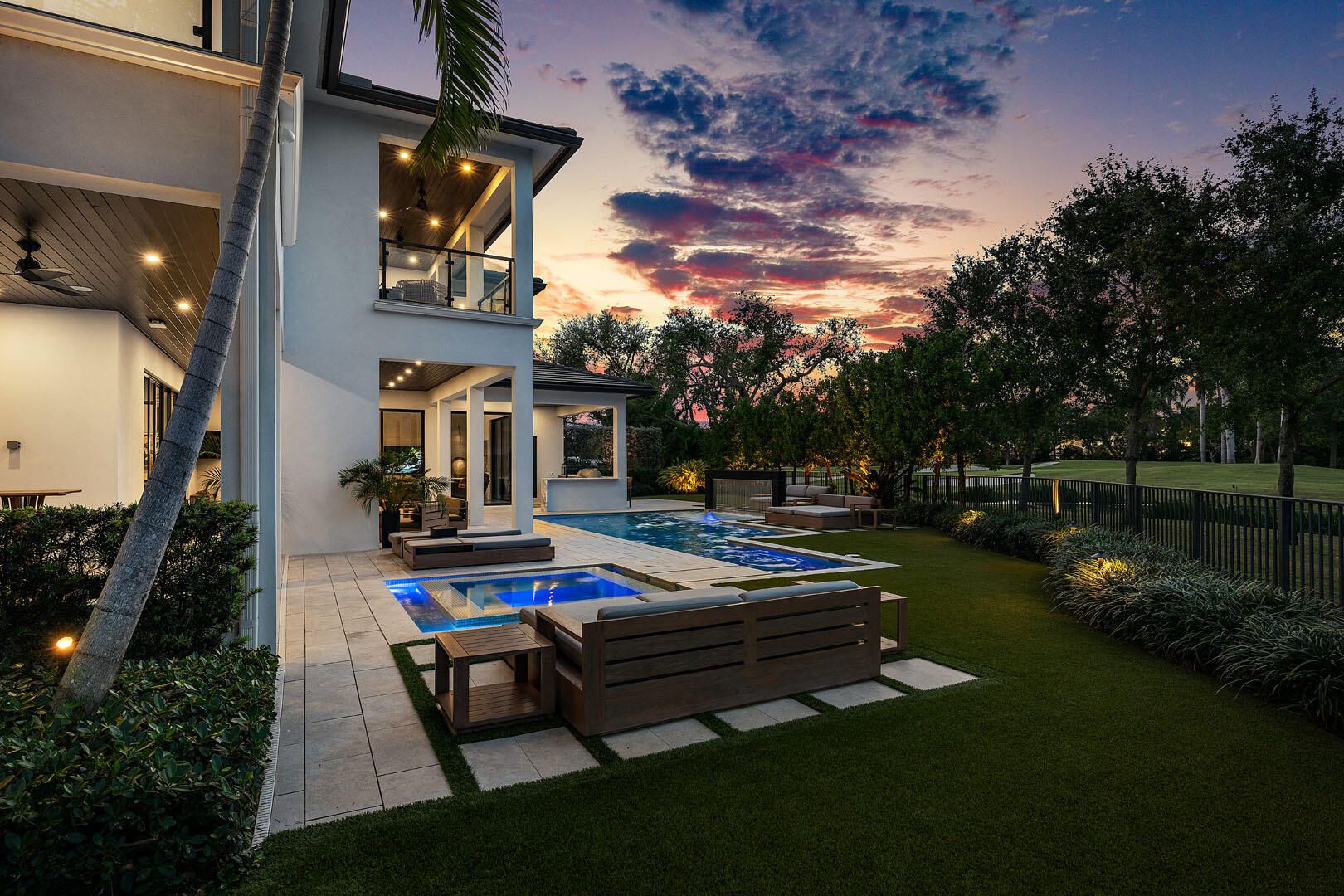 117 Thatch Palm Cove Boca Raton, FL 33432 - Photo 93 of 97 117_Thatch_Palm_Cove_Dusk_06