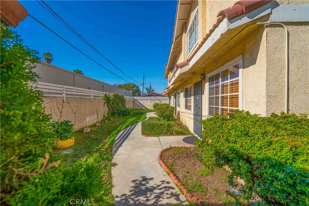 12012 Sproul Street Norwalk, CA 90650 - Photo 3 of 27