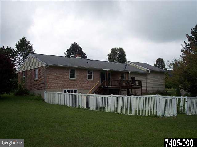 2074 Noss Road York, PA 17408 - Photo 2 of 17
