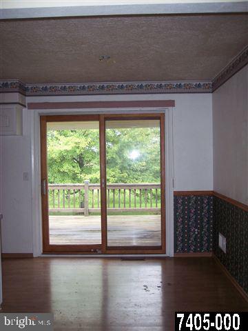 2074 Noss Road York, PA 17408 - Photo 7 of 17