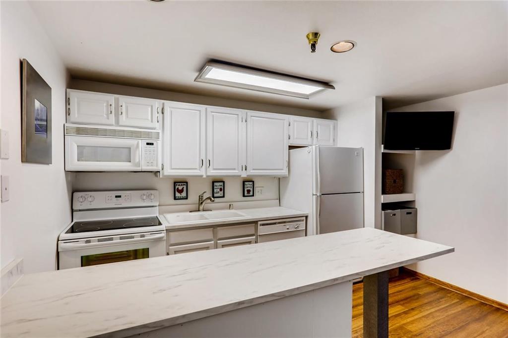 660 Four Oclock Road, Unit 12A Breckenridge, CO 80424 - Photo 3 of 19 Gallery Image 3