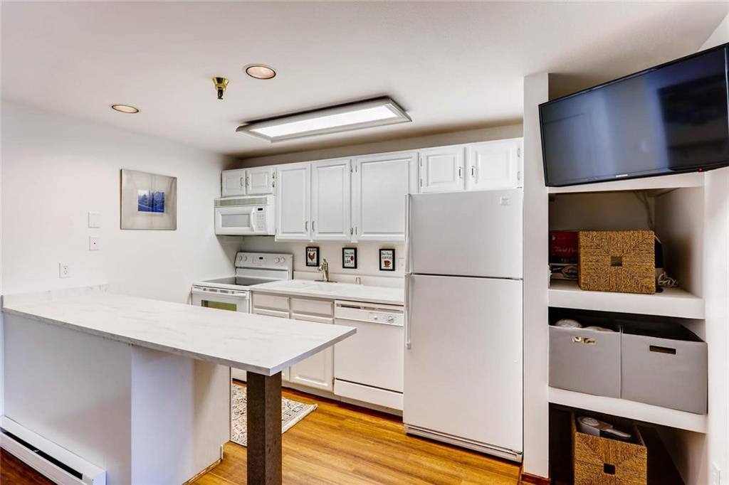 660 Four Oclock Road, Unit 12A Breckenridge, CO 80424 - Photo 4 of 19 Gallery Image 4