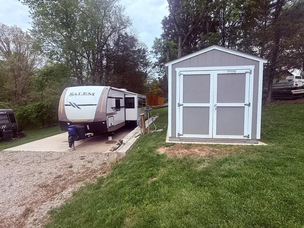 $69,000 | 11112 Fir Street, Brookville, IN 47012