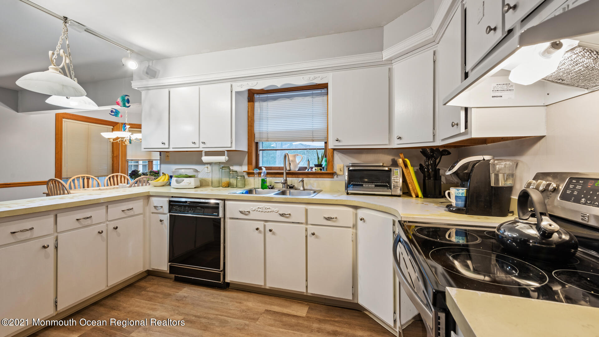 141 Eaglenest Road Freehold, NJ 07728 - Photo 12 of 50 141 Eaglenest Rd Freehold NJ 07728 USA-0