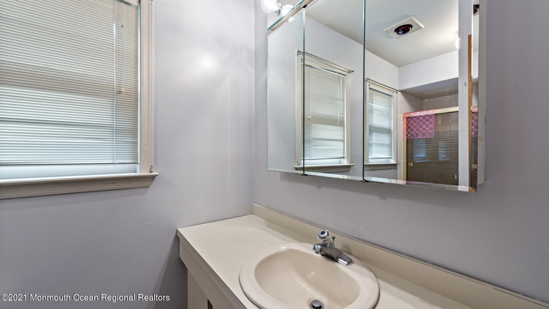 141 Eaglenest Road Freehold, NJ 07728 - Photo 26 of 50 141 Eaglenest Rd Freehold NJ 07728 USA-0