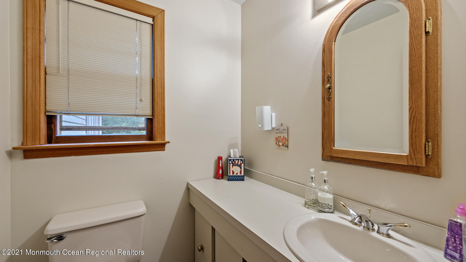 141 Eaglenest Road Freehold, NJ 07728 - Photo 5 of 50 141 Eaglenest Rd Freehold NJ 07728 USA-0