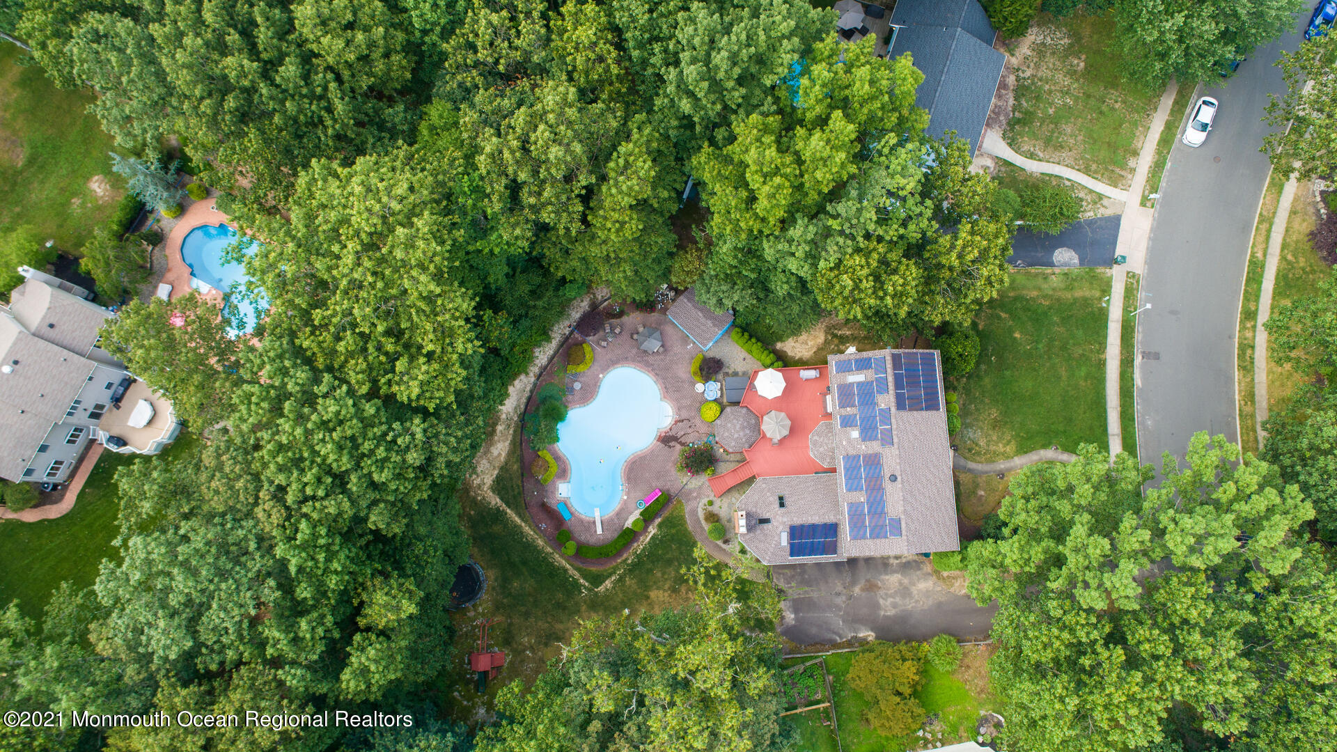 141 Eaglenest Road Freehold, NJ 07728 - Photo 45 of 50 141 Eaglenest Rd Freehold NJ 07728 USA-0