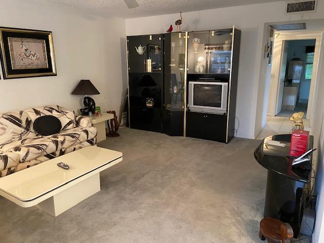 284 Fanshaw G Boca Raton, FL 33434 - Photo 6 of 14 IMG_0262
