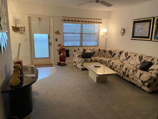 284 Fanshaw G Boca Raton, FL 33434 - Photo 7 of 14 IMG_0263