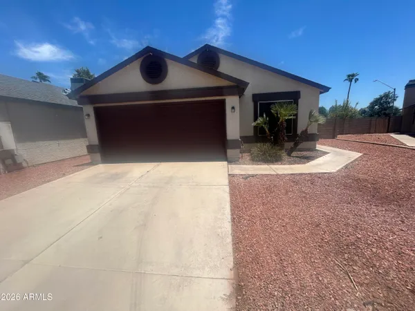 $1,949 | 11007 North 59th Drive, Glendale, AZ 85304