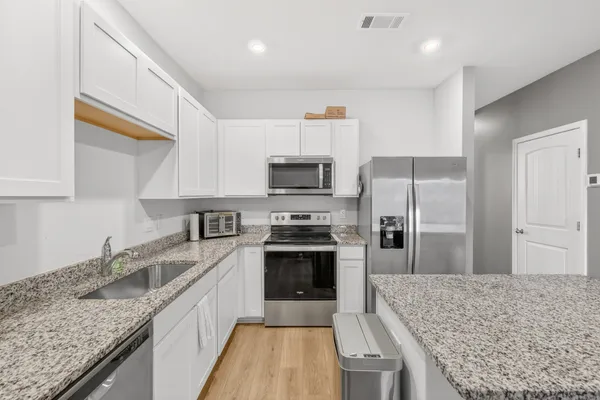 $2,000 | 140 Cecil Road, Lebanon, TN 37087