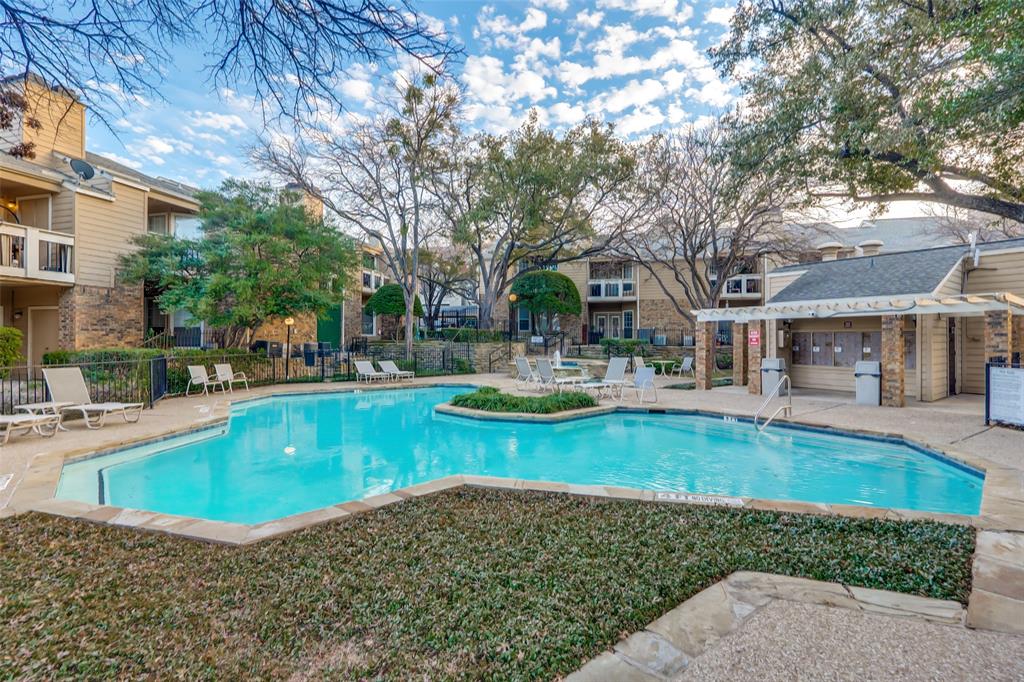 14277 Preston Road, Unit 423 Dallas, TX 75254 - Photo 6 of 31 a view of a house with swimming pool and sitting area