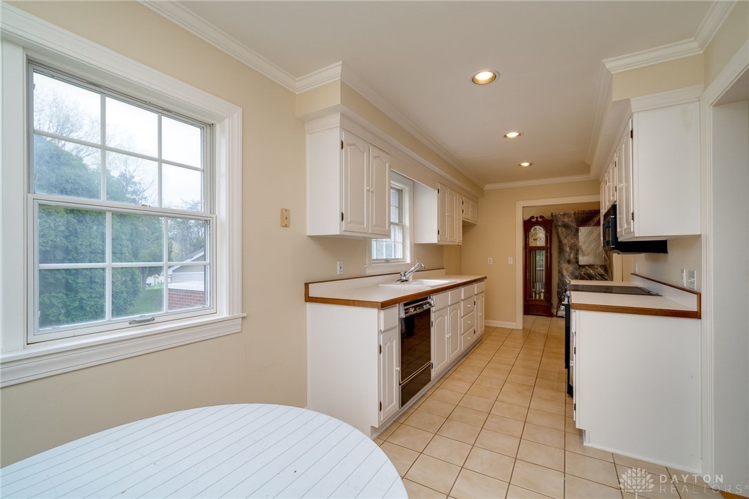4387 Wagner Road Dayton, OH 45440 - Photo 23 of 86 Gallery Image 23