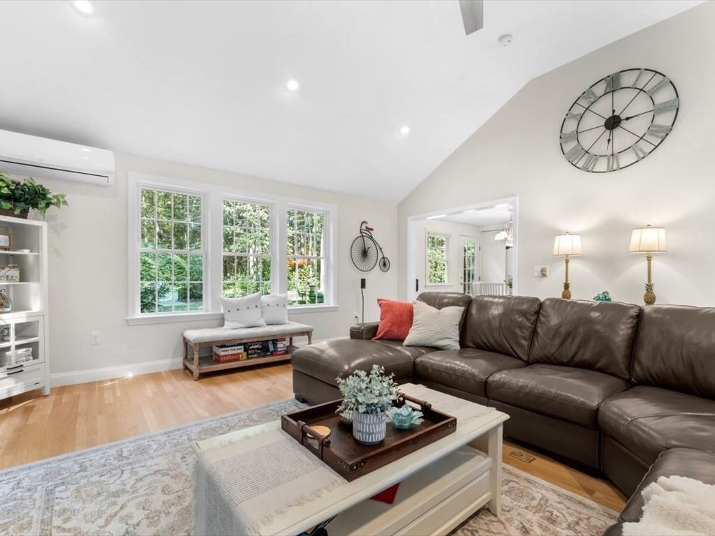 22 Neck Hill Road Mendon, MA 01756 - Photo 6 of 42 Gallery Image 6
