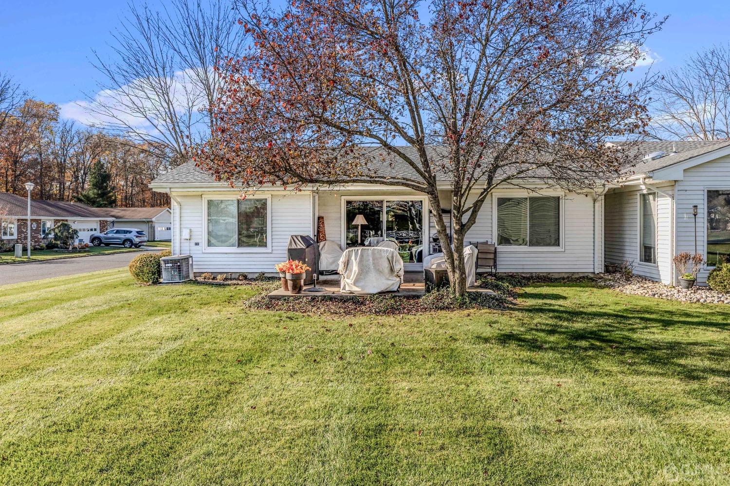 508 B Hazen Road Monroe Township, NJ 08831 - Photo 4 of 23