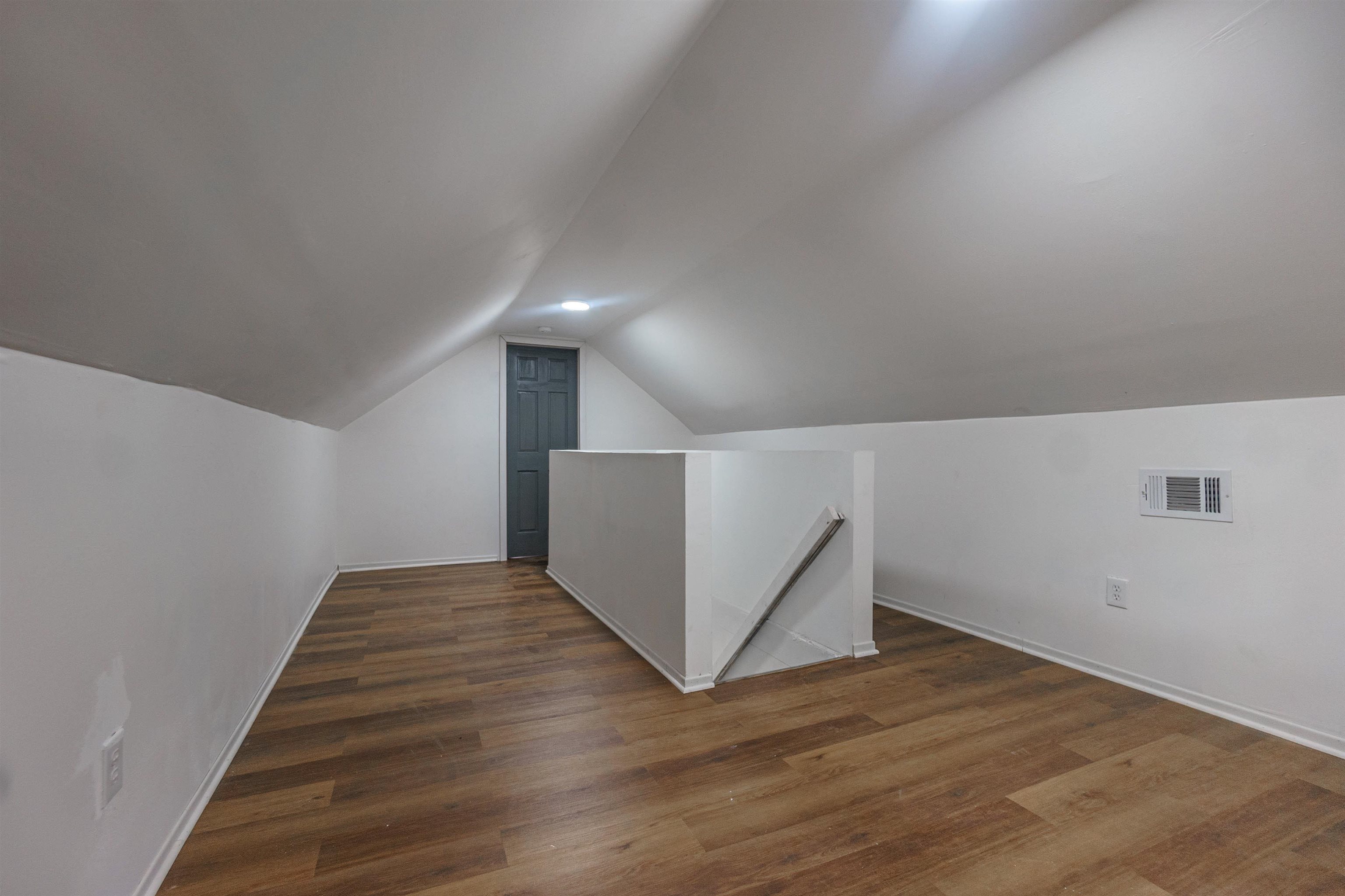 1069 Railton Road Memphis, TN 38111 - Photo 16 of 17 a view of empty room with wooden floor