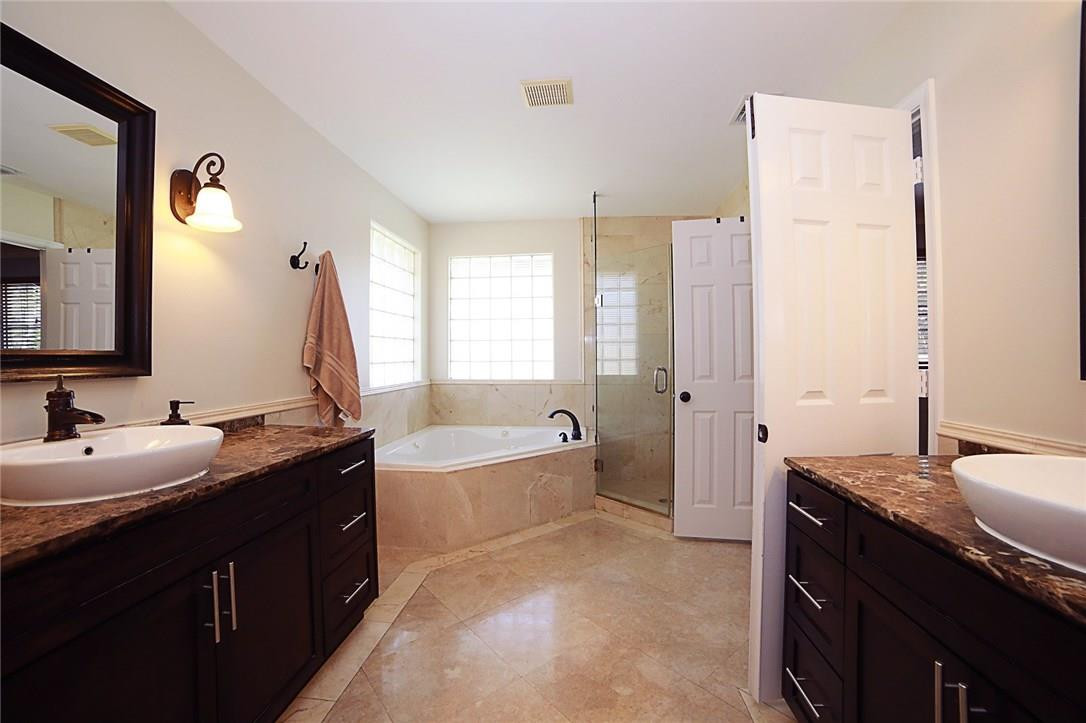 974 Greenwood Road Weston, FL 33327 - Photo 23 of 39 Photo 23