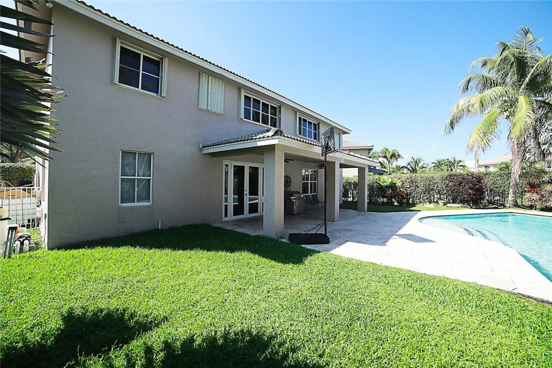 974 Greenwood Road Weston, FL 33327 - Photo 37 of 39 Photo 37
