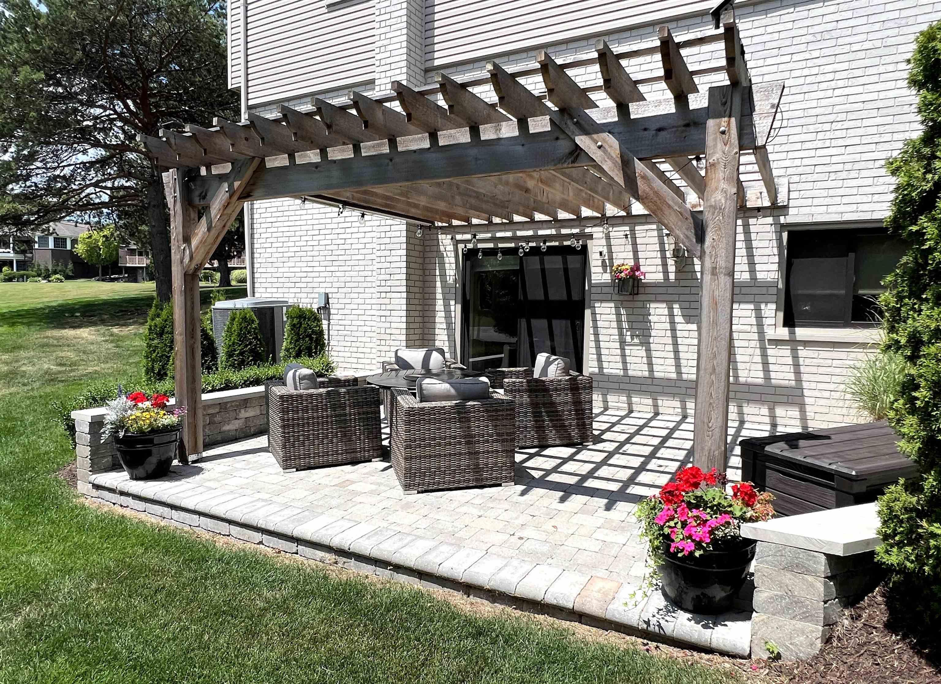 763 East Brookwood Rochester Hills Rochester, MI 48309 - Photo 11 of 60