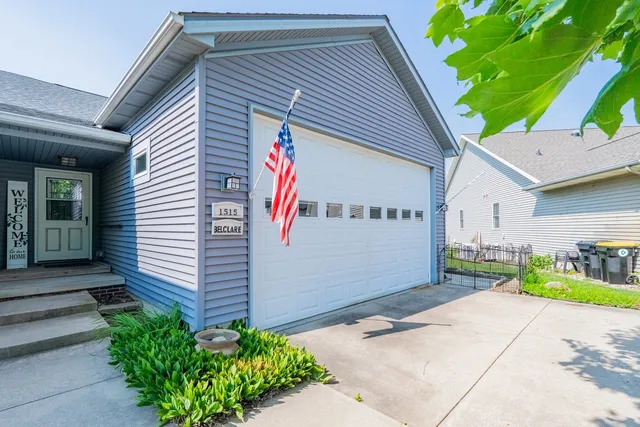$254,900 | 1515 Belclare Road, Normal, IL 61761