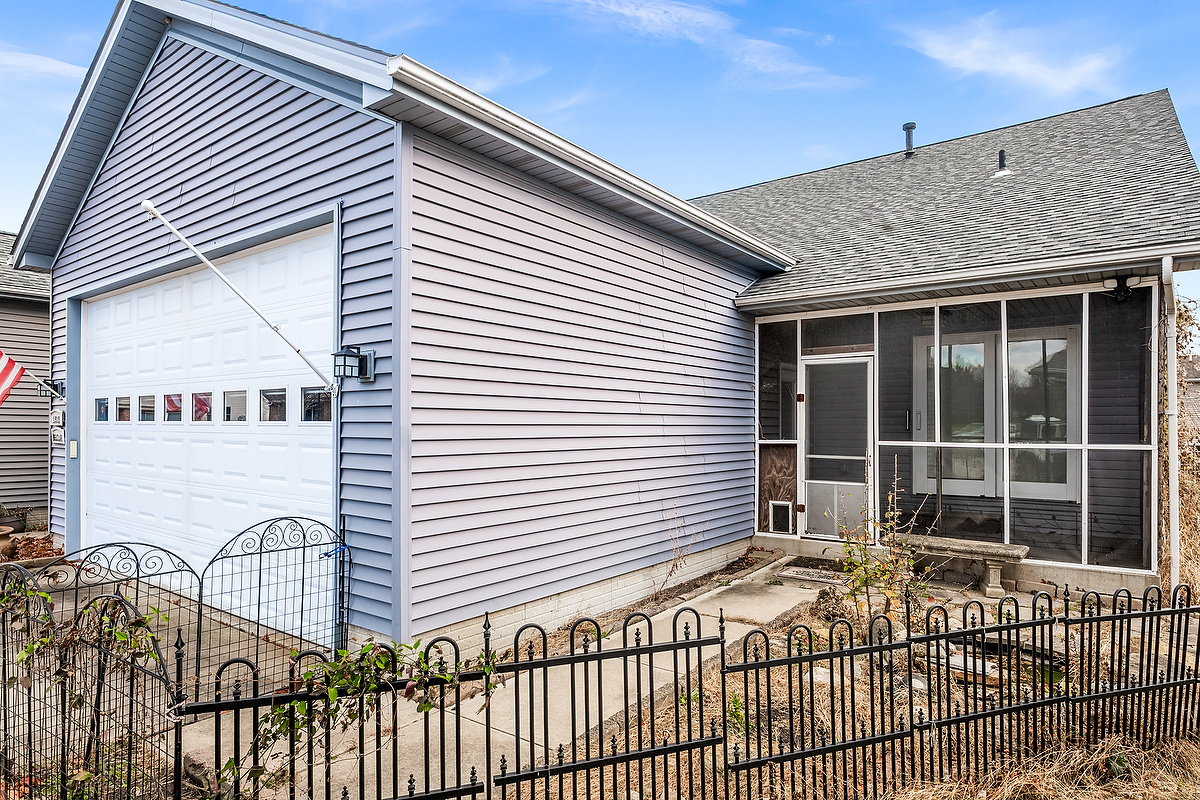 1515 Belclare Road Normal, IL 61761 - Photo 2 of 40 a view of a house with a window