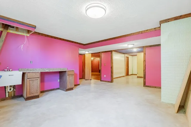 $254,900 | 1515 Belclare Road, Normal, IL 61761