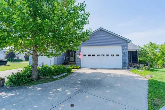 $254,900 | 1515 Belclare Road, Normal, IL 61761