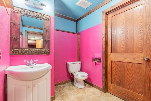 $254,900 | 1515 Belclare Road, Normal, IL 61761