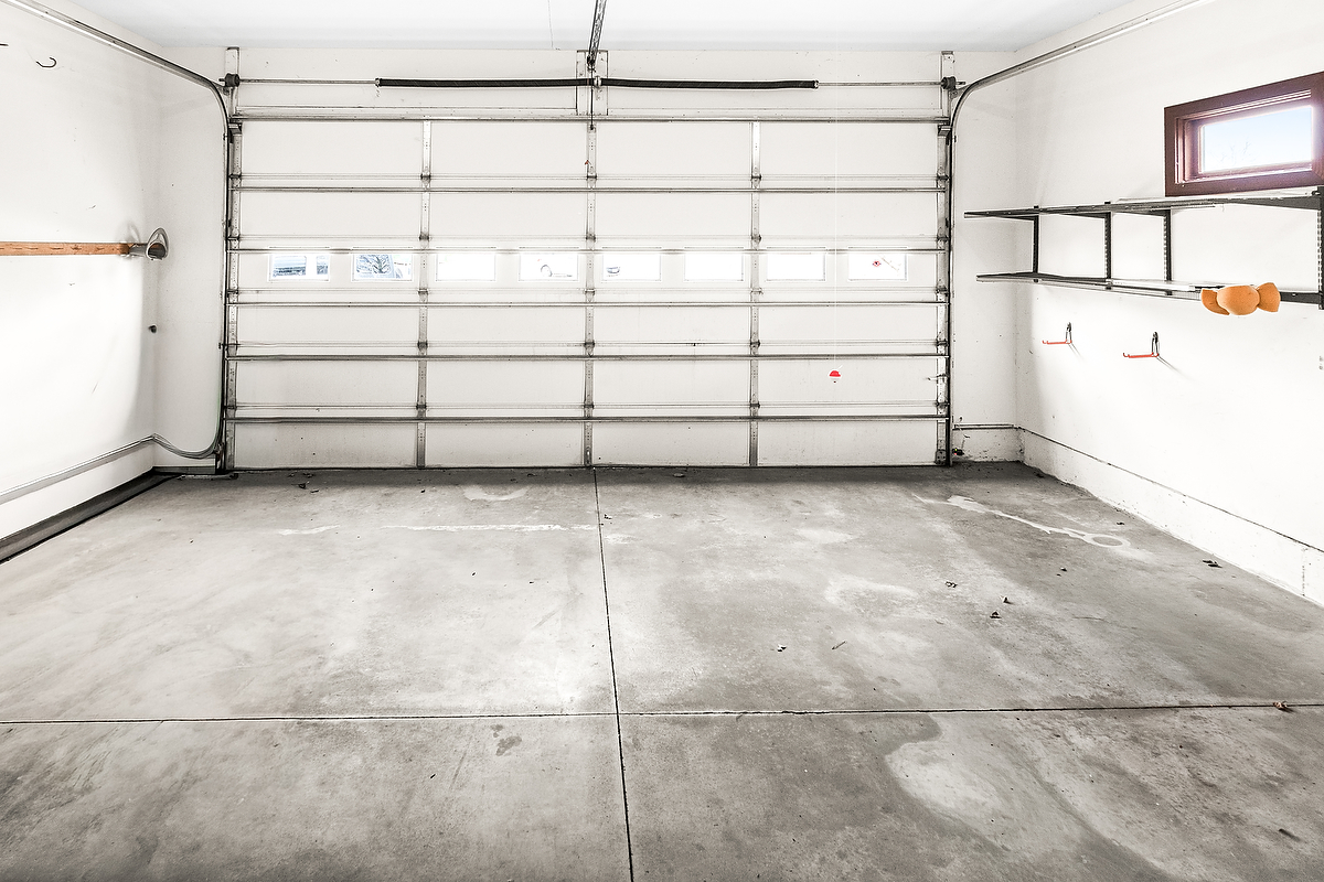 1515 Belclare Road Normal, IL 61761 - Photo 32 of 40 a view of a small space