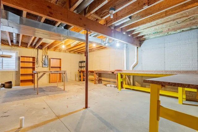 $254,900 | 1515 Belclare Road, Normal, IL 61761