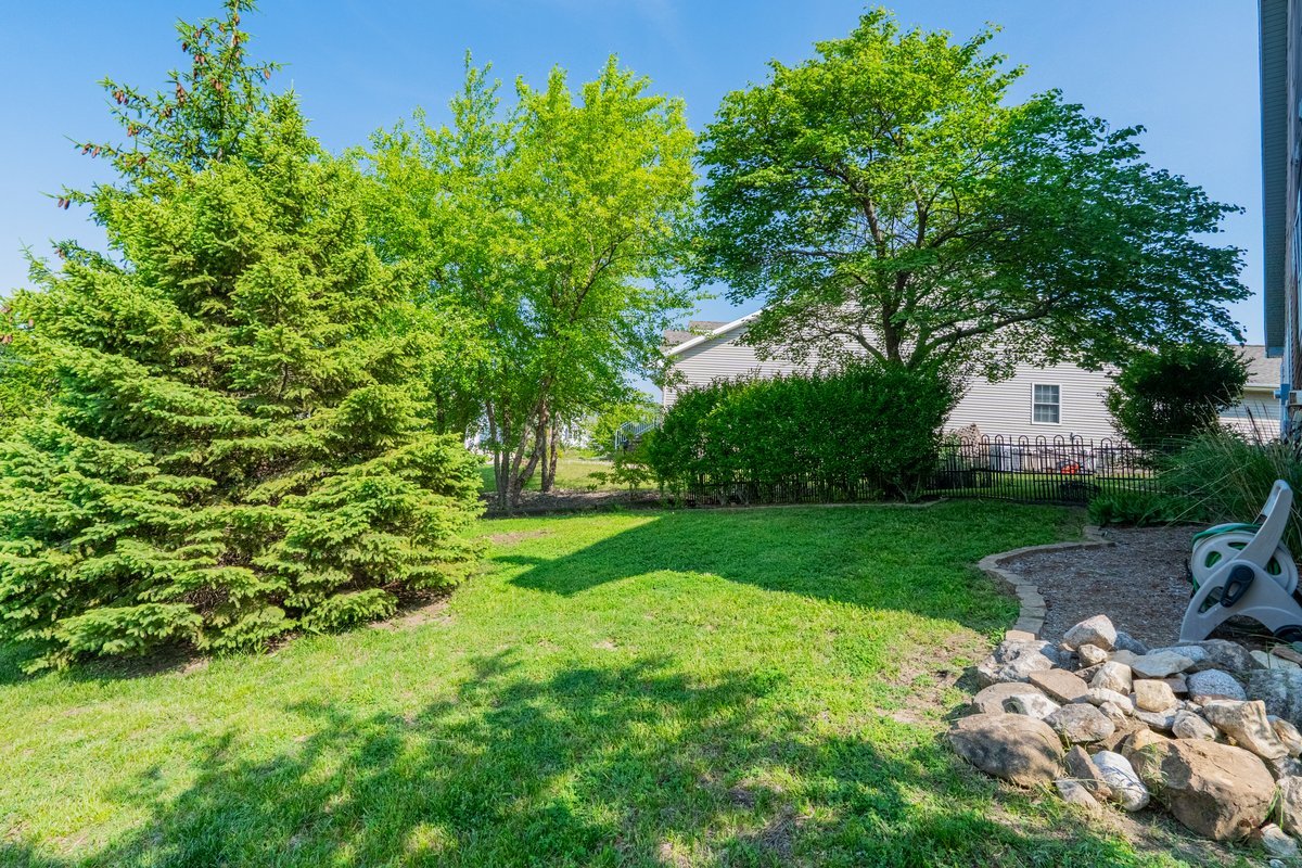 1515 Belclare Road Normal, IL 61761 - Photo 38 of 40 a view of backyard with green space