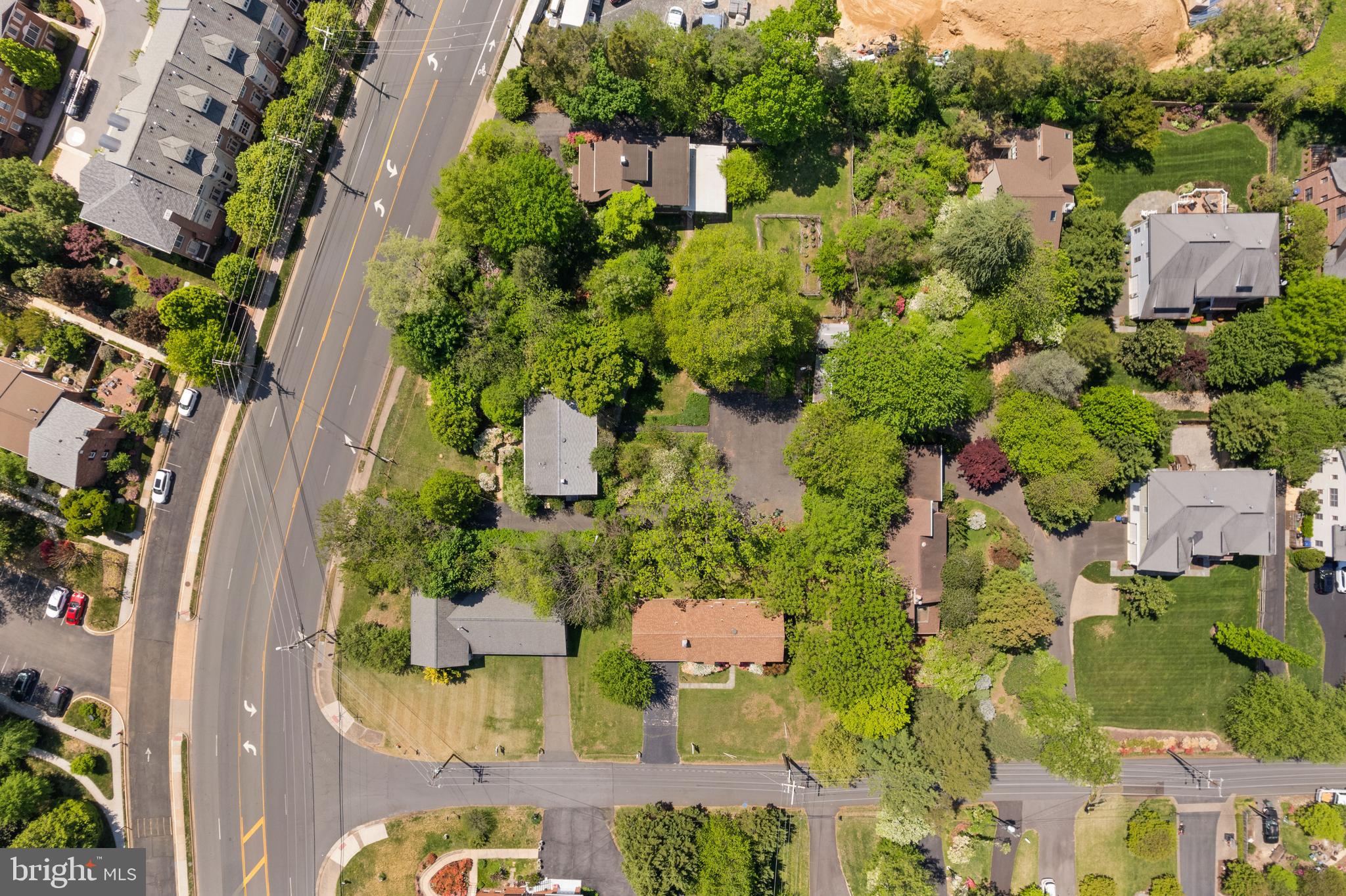 1600 Chain Bridge Road McLean, VA 22101 - Photo 13 of 22 an aerial view of multiple house with outdoor space
