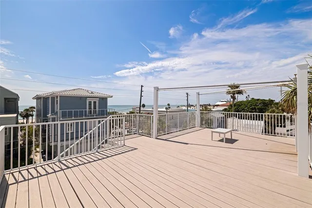 a view of a terrace with sky view