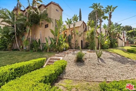 $1,999,000 | 14440 Valley Vista Boulevard, Sherman Oaks, CA 91423