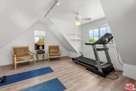 $1,999,000 | 14440 Valley Vista Boulevard, Sherman Oaks, CA 91423