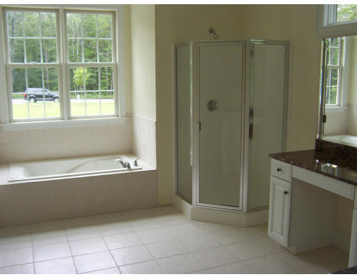 6 Farm Road Rehoboth, MA 02769 - Photo 5 of 6 Gallery Image 5