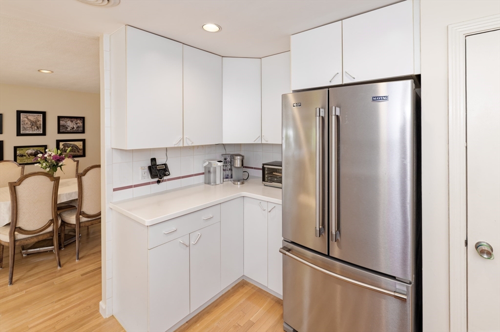 277 Rosemary Street Needham, MA 02494 - Photo 9 of 41