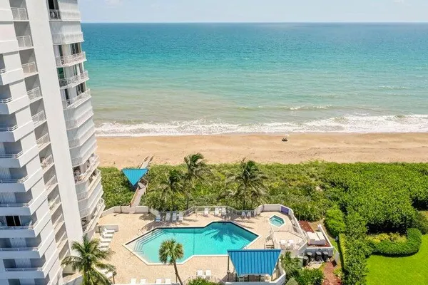 $5,000 | 9600 South Ocean Drive, Unit 306, Jensen Beach, FL 34957