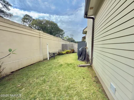 $295,000 | 106 Nautilus Court, Lafayette, LA 70508