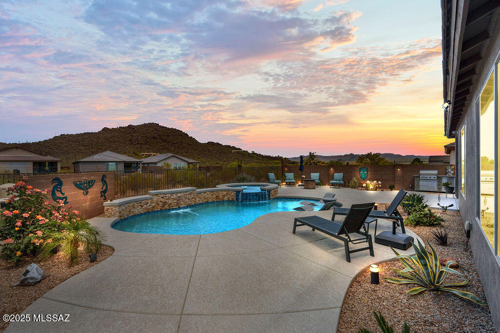8451 North Lone Ranger Road Tucson, AZ 85743 - Photo 33 of 43 Gallery Image 33
