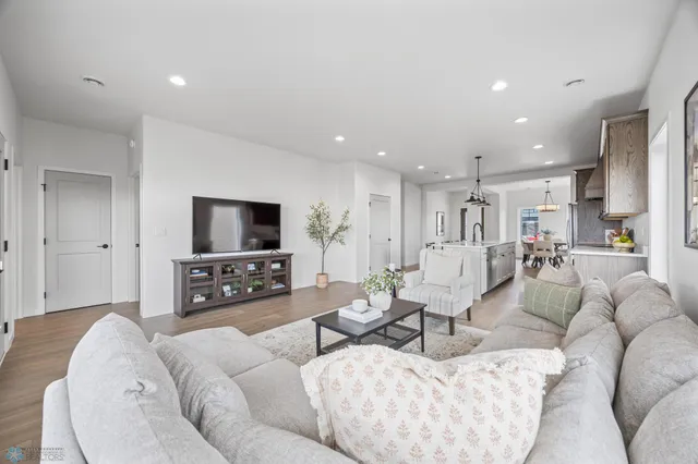 $548,500 | 4736 Hampton Loop South, Moorhead, MN 56560