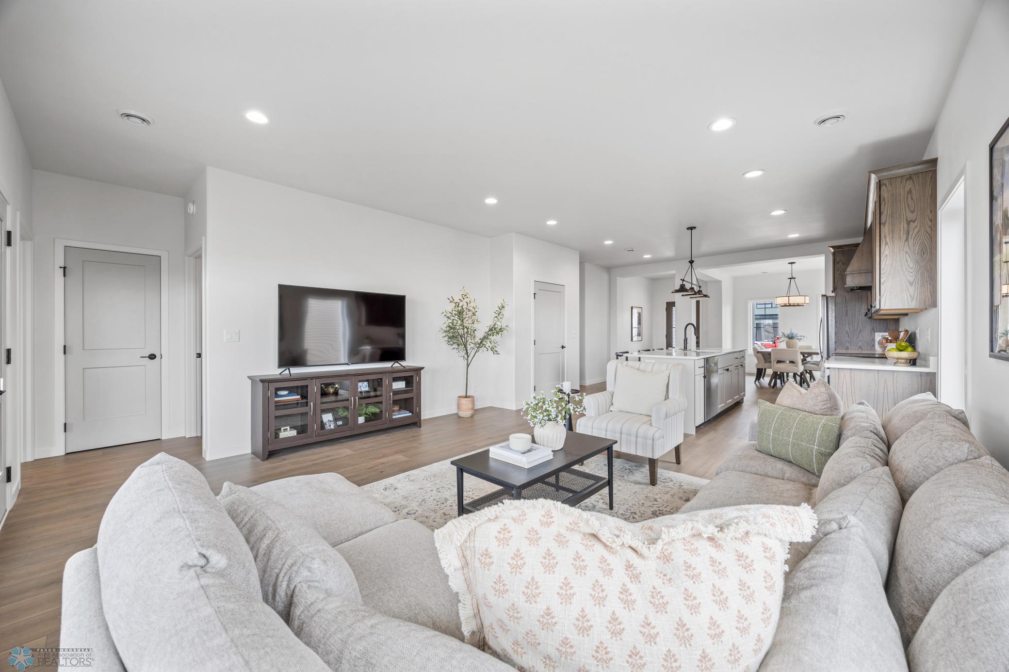 4736 Hampton Loop South Moorhead, MN 56560 - Photo 13 of 28