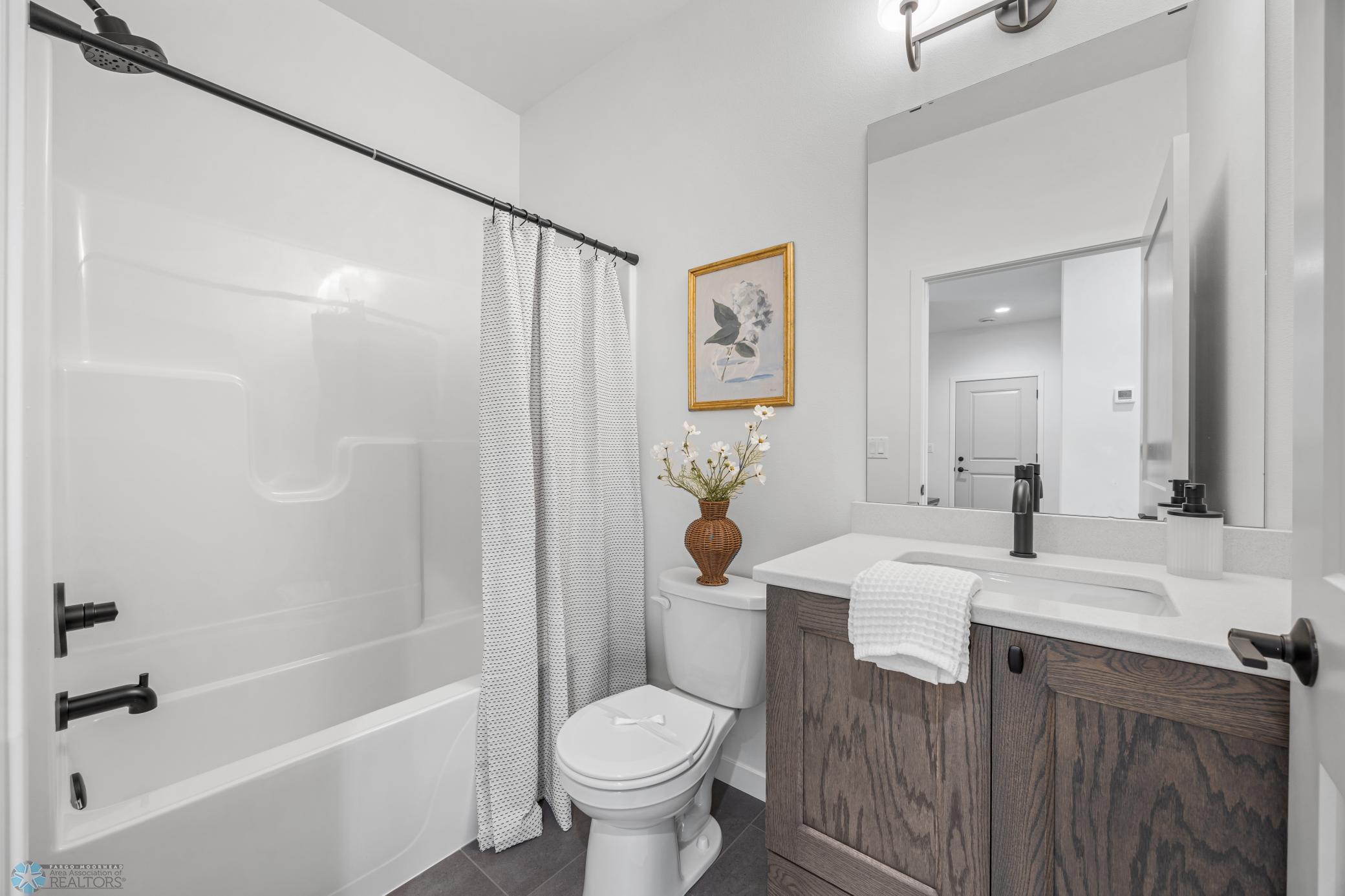 4736 Hampton Loop South Moorhead, MN 56560 - Photo 24 of 28