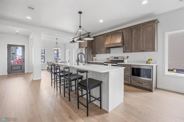 $548,500 | 4736 Hampton Loop South, Moorhead, MN 56560