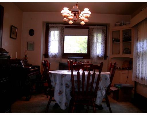 639 Mt Jackson Road New Castle, PA 16102 - Photo 7 of 18 Dining Room. Plenty of windows in this dining room & hardwood floors!