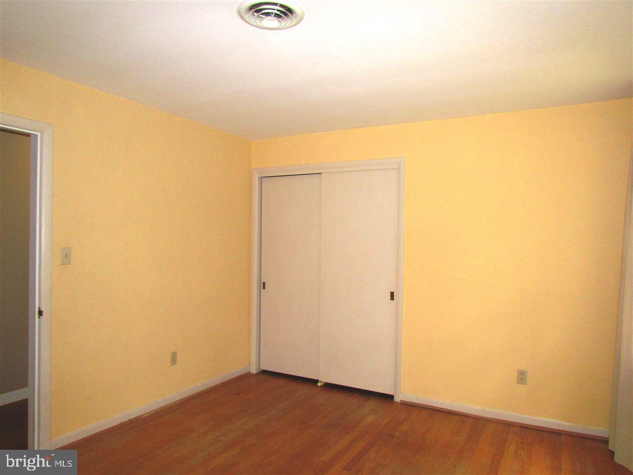 2070 Crescent Road York, PA 17403 - Photo 20 of 36